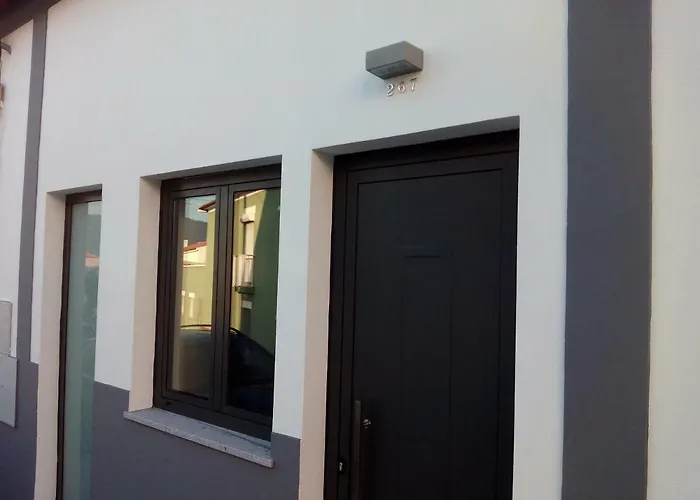 Casas Do Pedro T1 度假居 *