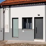 Casas Do Pedro T1 ヴィラ・プライア・デ・アンコラ